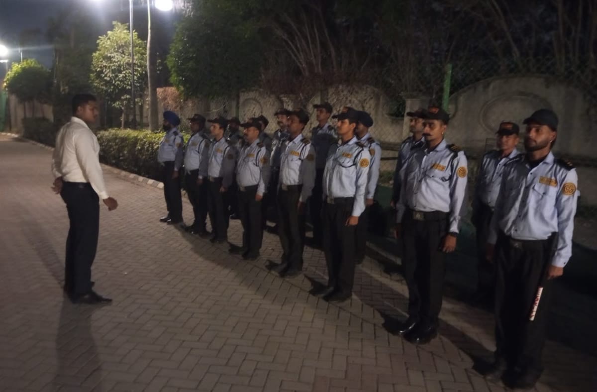 Golden Sun security personnel receiving a night shift briefing
